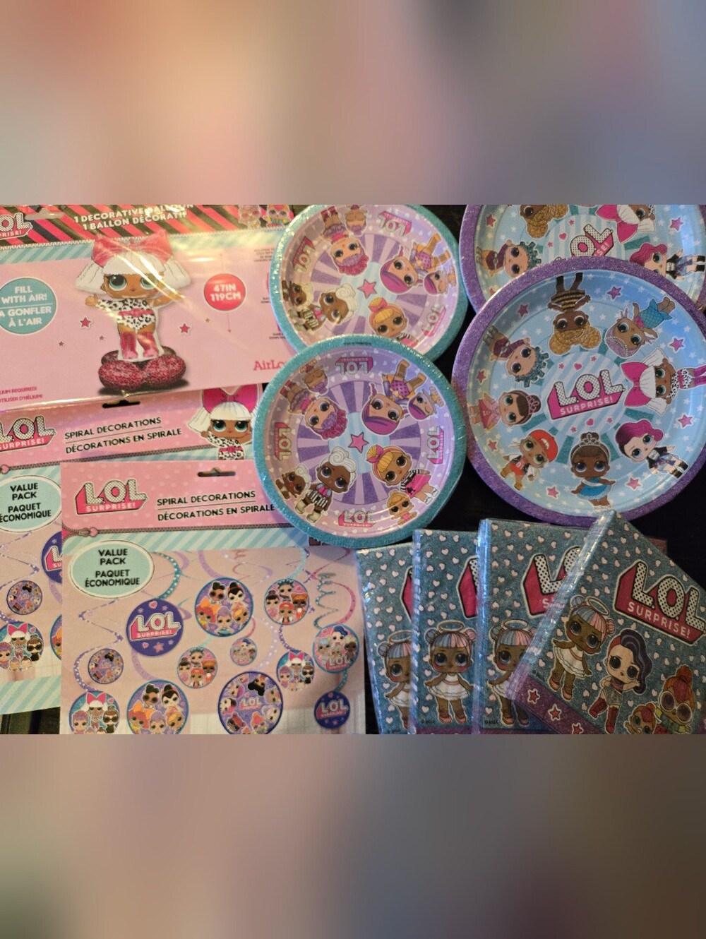 L.O.L. Surprise! Kids Party Plates in Turquoise, Pink & Purple